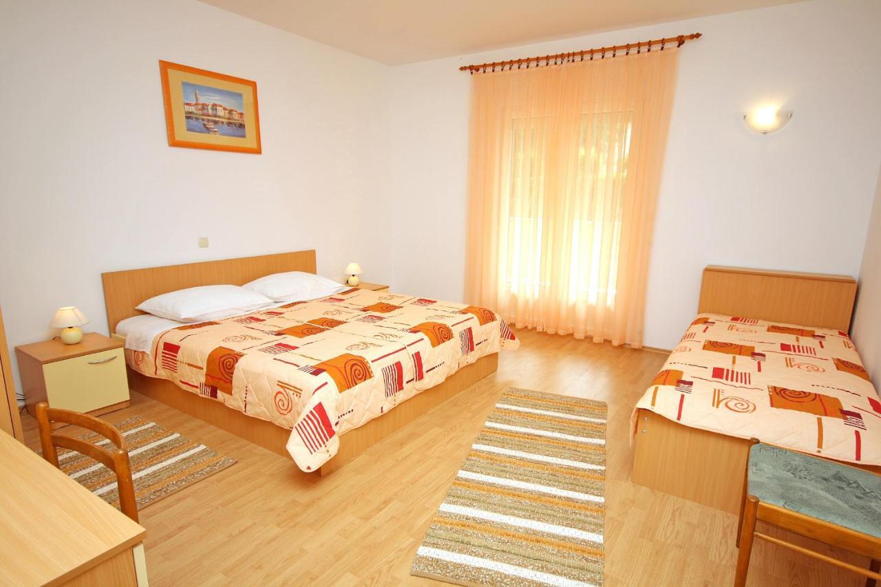 Apartments With A Parking Space Palit, Rab - 5028 מראה חיצוני תמונה